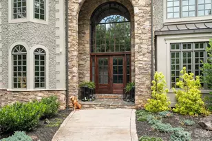 413 Barrington Dr, Asheville, NC 28803 - Photo 3