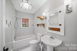 1214 S York St, Gastonia, NC 28052 - Photo 5