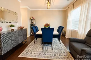 7129 Branch Fork Rd, Charlotte, NC 28215 - Photo 5