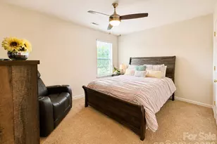 7129 Branch Fork Rd, Charlotte, NC 28215 - Photo 25