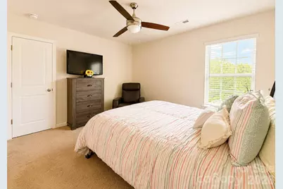 7129 Branch Fork Road, Charlotte, NC 28215 - Photo 27