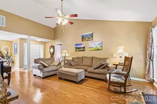 171 Running Briar Rd, Fletcher, NC 28732 - Photo 9