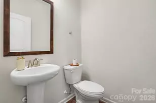 10024 Hemingway Pl, Charlotte, NC 28227 - Photo 17