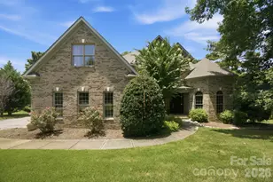 579 Morning Glory Ct, Lake Wylie, SC 29710 - Photo 1