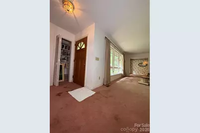 118 Brightwater Heights Drive, Hendersonville, NC 28791 - Photo 15