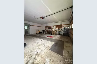 118 Brightwater Heights Drive, Hendersonville, NC 28791 - Photo 5