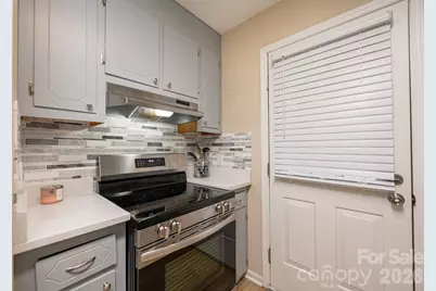 525 12th Street SW #28, Hickory, NC 28602 - Photo 11