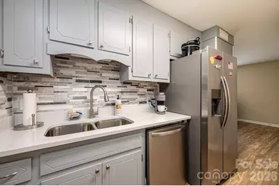525 12th Street SW #28, Hickory, NC 28602 - Photo 9