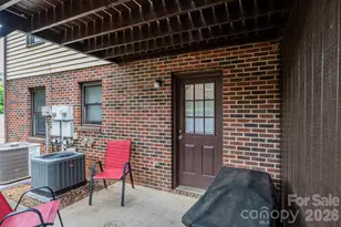 525 12th Street SW, Hickory, NC 28602 - Photo 19