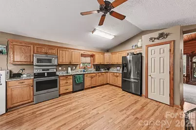 3999 Fincher Road, Matthews, NC 28104 - Photo 15