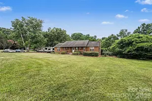 3999 Fincher Rd, Matthews, NC 28104 - Photo 3