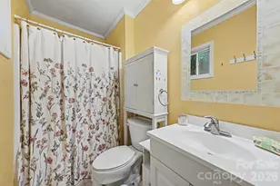 6200 Dwightware Blvd, Charlotte, NC 28227 - Photo 11