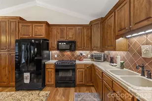 141 Dolly Ln, Highlands, NC 28741 - Photo 19