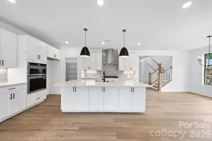 1124 Berryhill Rd, Charlotte, NC 28208 - Photo 3