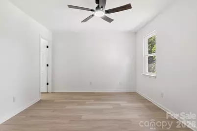 9713 Pernell Lane, Charlotte, NC 28213 - Photo 31