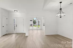 9713 Pernell Ln, Charlotte, NC 28213 - Photo 9