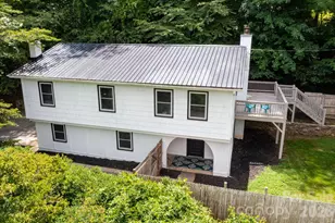 144 Pinehaven Dr, Clyde, NC 28721 - Photo 1