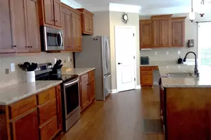10234 Lakeshore Dr, Lancaster, SC 29720 - Photo 5