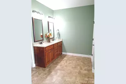 10234 Lakeshore Drive, Lancaster, SC 29720 - Photo 17