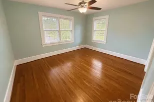 112 3rd St NE, Conover, NC 28613 - Photo 17