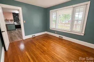 112 3rd St NE, Conover, NC 28613 - Photo 11