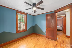 5249 Old Clyde Rd, Clyde, NC 28721 - Photo 17