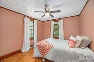 5249 Old Clyde Rd, Clyde, NC 28721 - Photo 13