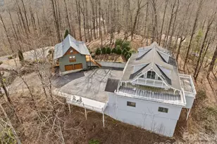 6777 Pinnacle Mountain Rd, Zirconia, NC 28790 - Photo 41