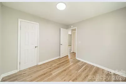402 E Webb Street, Dallas, NC 28034 - Photo 21