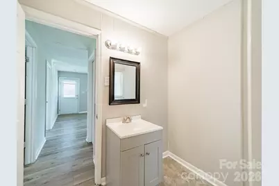 402 E Webb Street, Dallas, NC 28034 - Photo 19