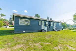 402 E Webb St, Dallas, NC 28034 - Photo 7