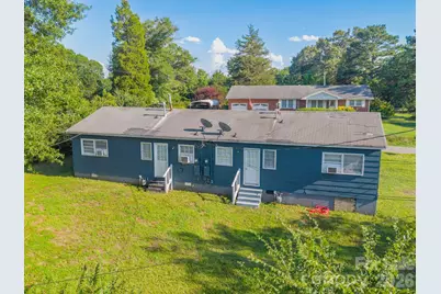 402 E Webb Street, Dallas, NC 28034 - Photo 3