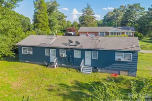 402 E Webb St, Dallas, NC 28034 - Photo 3