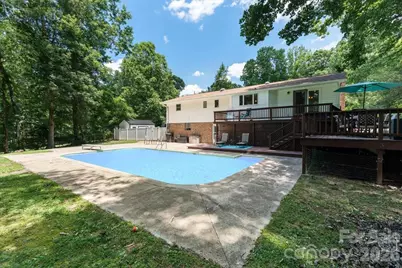 216 Dundeve Circle, Hendersonville, NC 28792 - Photo 43