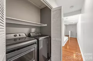 437 Clarkson Green St, Charlotte, NC 28202 - Photo 17