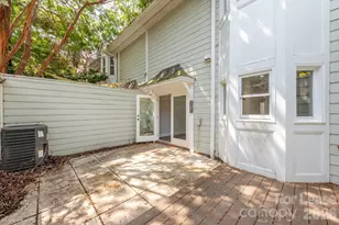 437 Clarkson Green St, Charlotte, NC 28202 - Photo 21