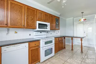 2213 Eastview Rd, Rock Hill, SC 29732 - Photo 7