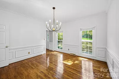 9423 Braemar Terrace, Charlotte, NC 28210 - Photo 7