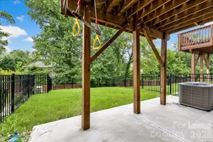 2611 Grantham Place Dr, Fort Mill, SC 29715 - Photo 23
