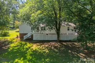 1077 E Shore Dr, Lancaster, SC 29720 - Photo 9