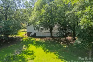 1077 E Shore Dr, Lancaster, SC 29720 - Photo 13