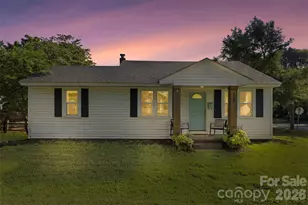 300 Harris St, Fort Mill, SC 29715 - Photo 1
