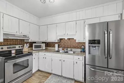 300 Harris Street, Fort Mill, SC 29715 - Photo 9