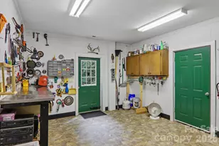 1061 Setzer Cove Rd, Maggie Valley, NC 28751 - Photo 39