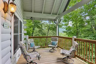 1061 Setzer Cove Rd, Maggie Valley, NC 28751 - Photo 5