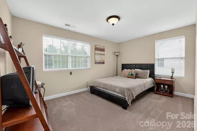 5909 Langwell Lane, Charlotte, NC 28278 - Photo 15