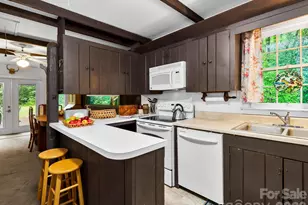 167 Sheridan Ln, Lake Lure, NC 28746 - Photo 25