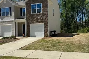 6049 Guildford Hill Ln, Charlotte, NC 28215 - Photo 1