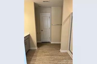 6049 Guildford Hill Lane, Charlotte, NC 28215 - Photo 15