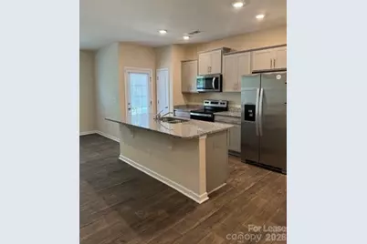 6049 Guildford Hill Lane, Charlotte, NC 28215 - Photo 7